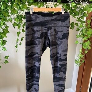 Camo Print mid rise Leggings